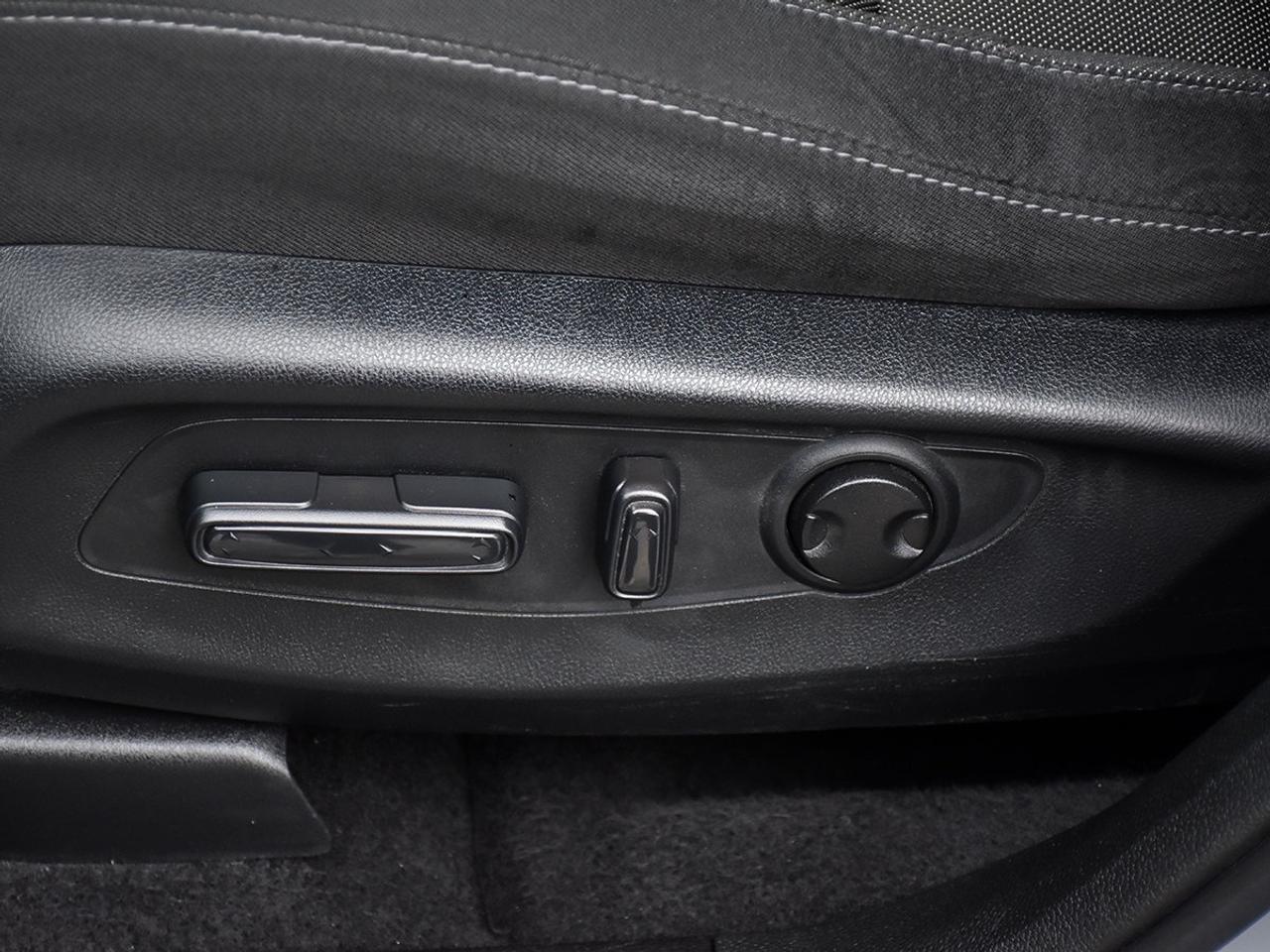 2023 Honda CR-V SPORT   HEATED SEATS   AWD   FUEL EFFICIENT Photo