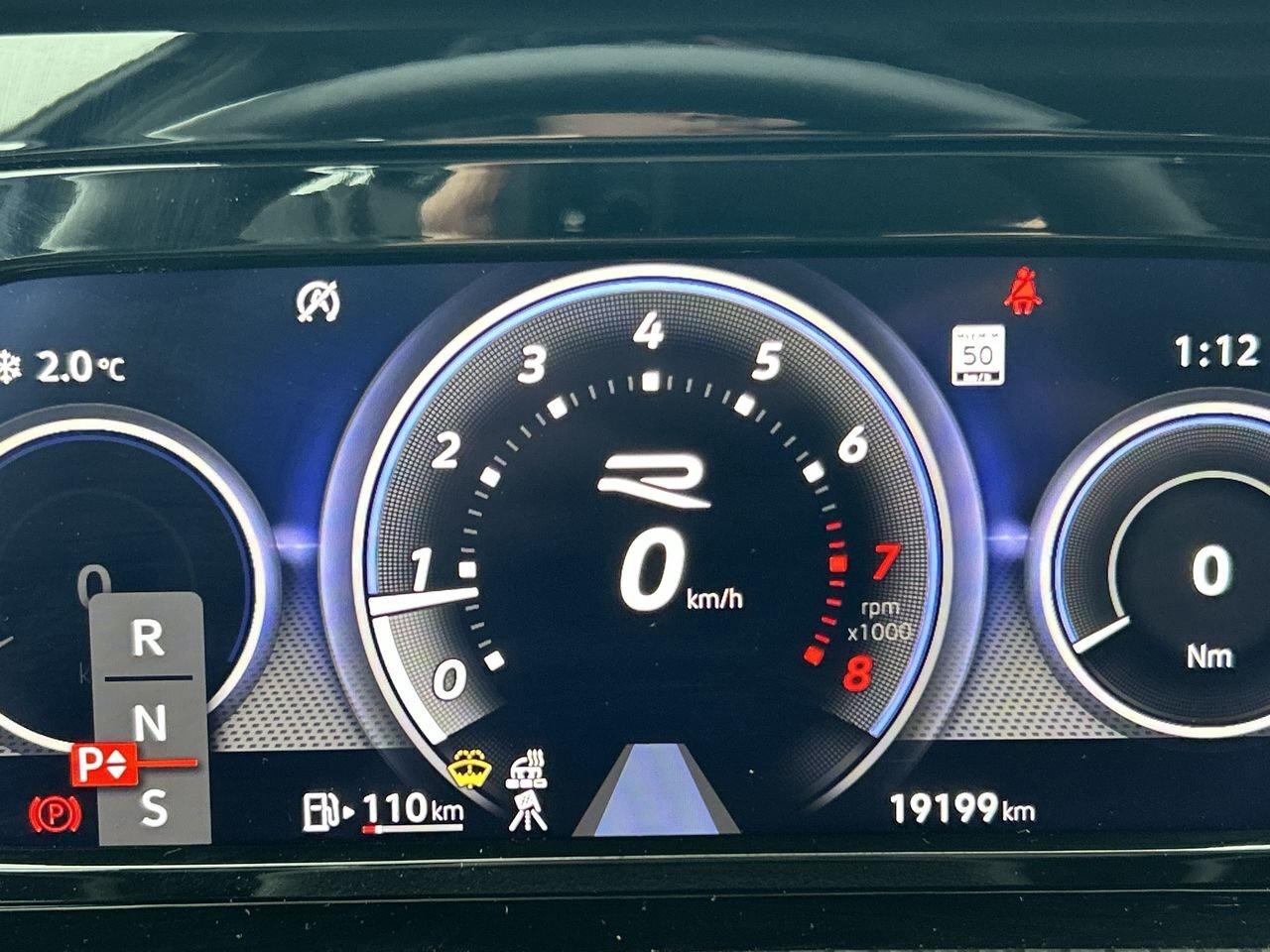 2024 Volkswagen Golf R 2.0T 7Sp at DSG w/Tip Leather  Alloy Wheels  Heads Photo