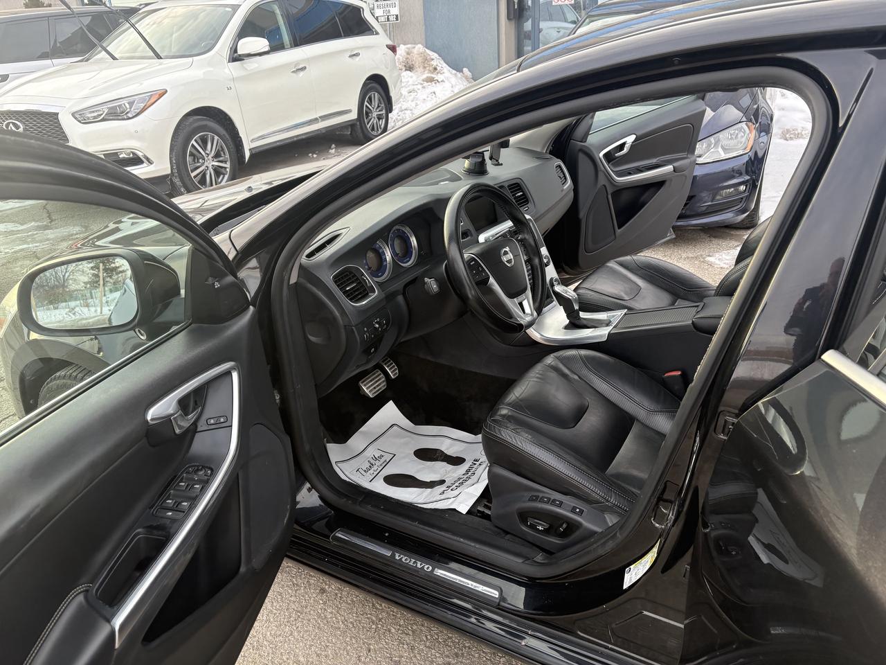2013 Volvo S60 R  Photo
