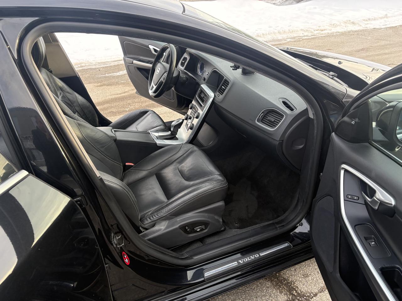 2013 Volvo S60 R  Photo