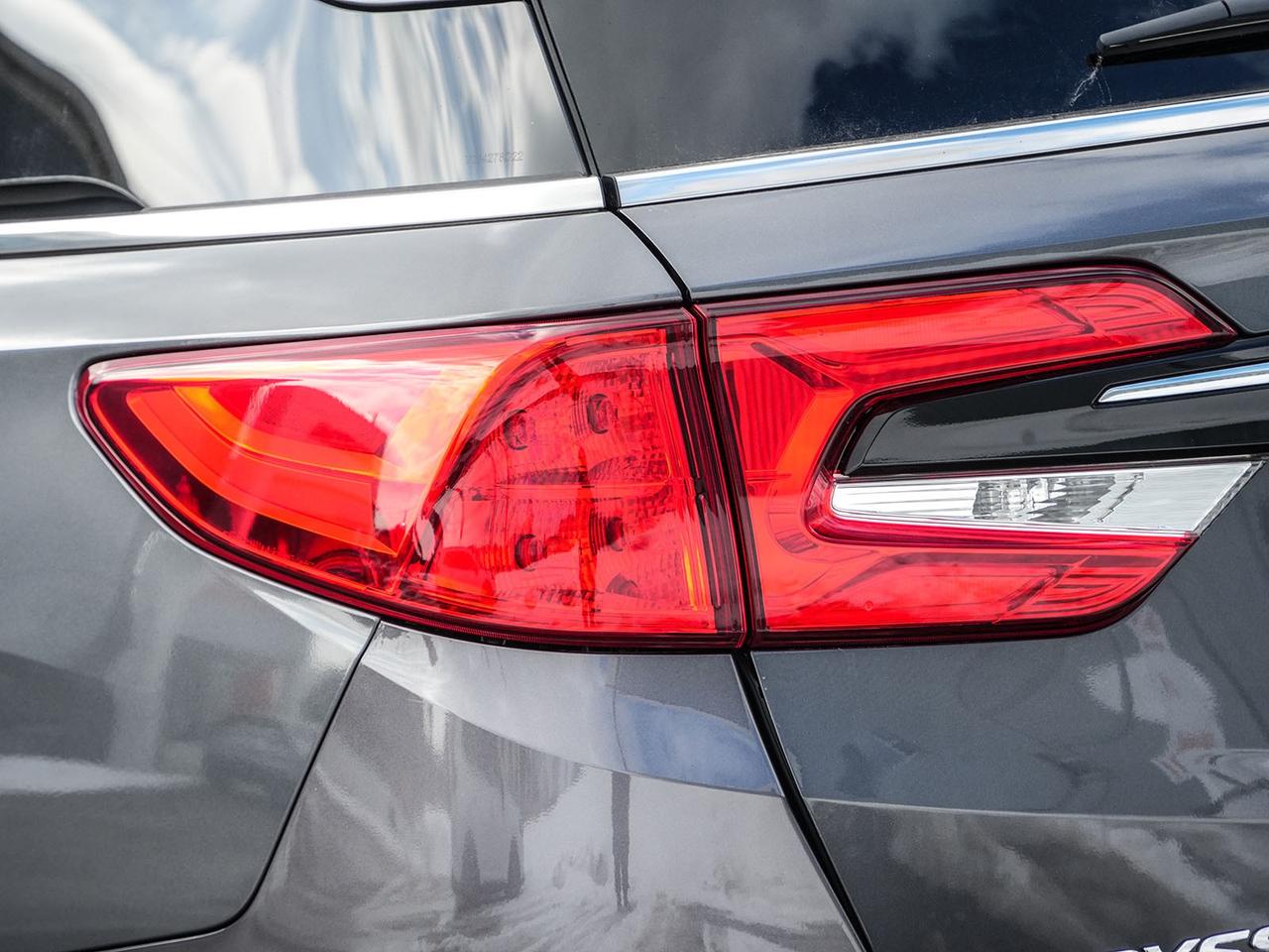 2024 Honda Odyssey Touring Photo