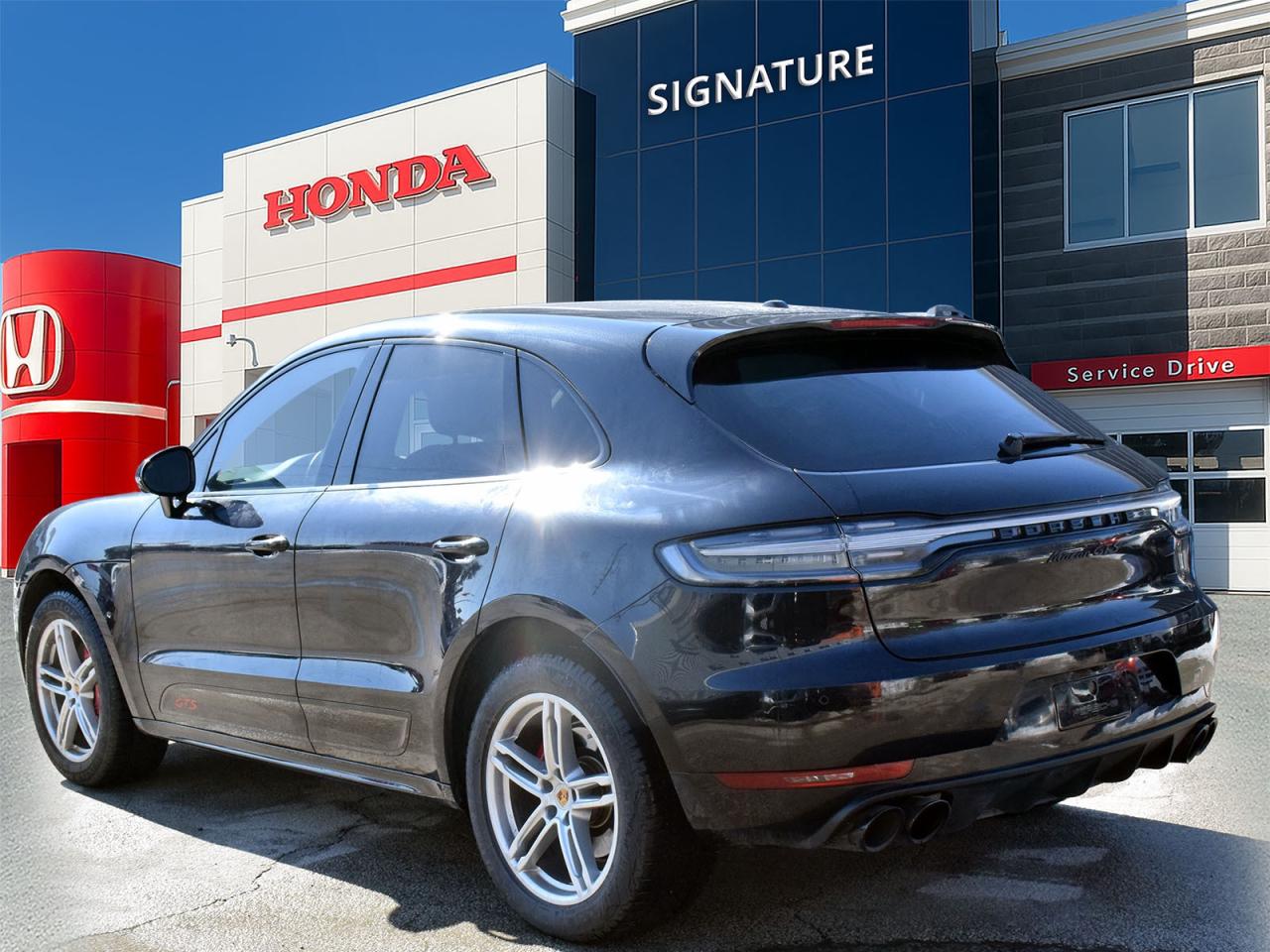 2021 Porsche Macan GTS Photo