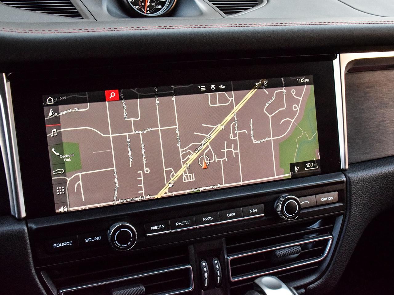 2021 Porsche Macan GTS Photo