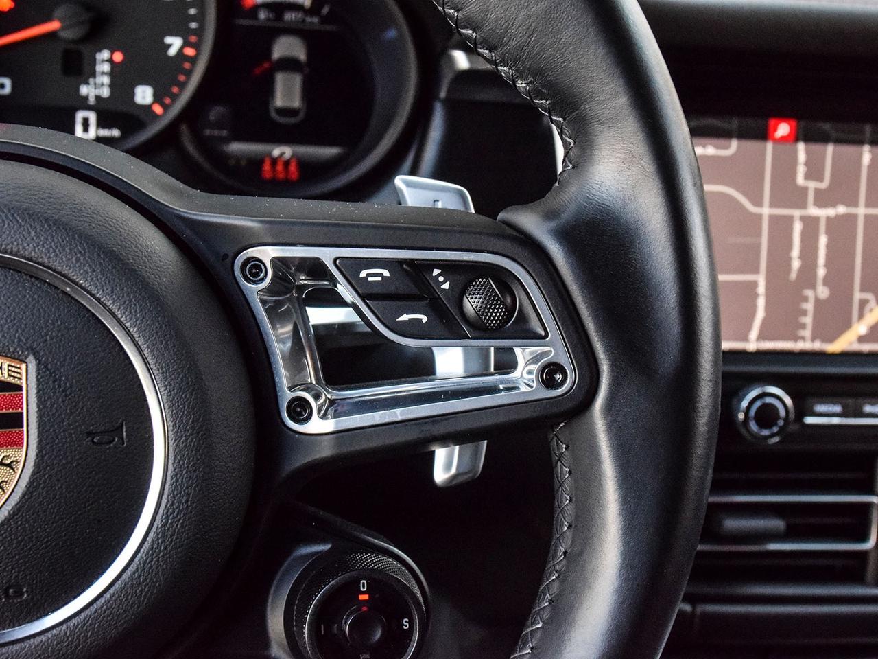 2021 Porsche Macan GTS Photo