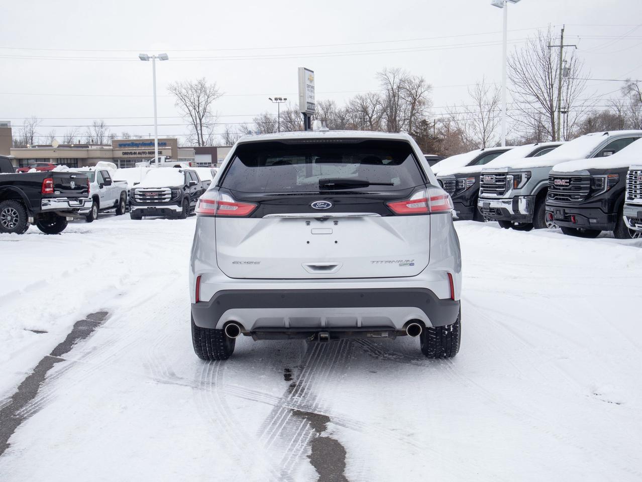 2019 Ford Edge Titanium - Rain Sensing Wipers   Keyless Entry Photo