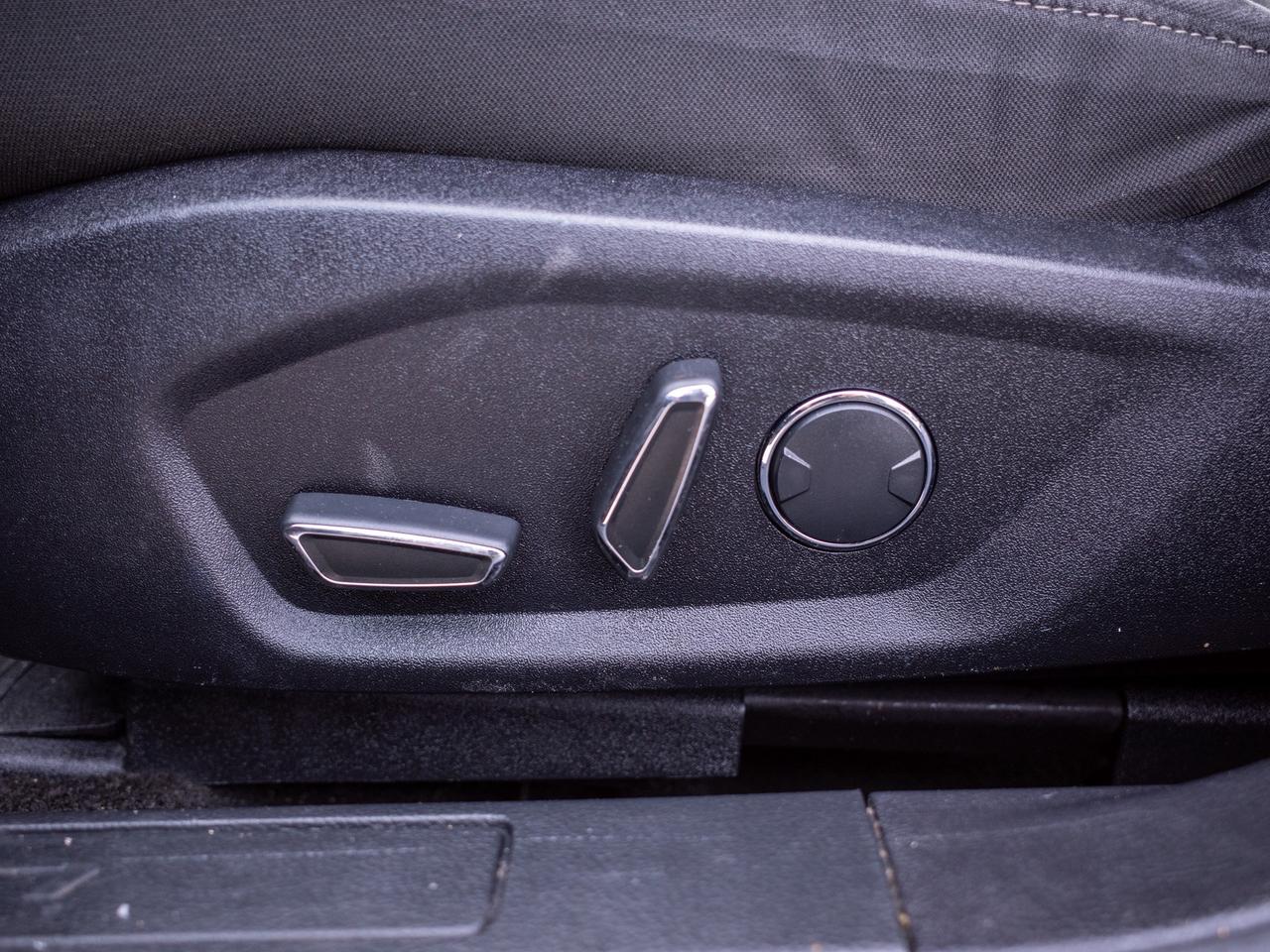 2017 Ford Fusion SE - Power Driver Seat   Keyless Entry Photo