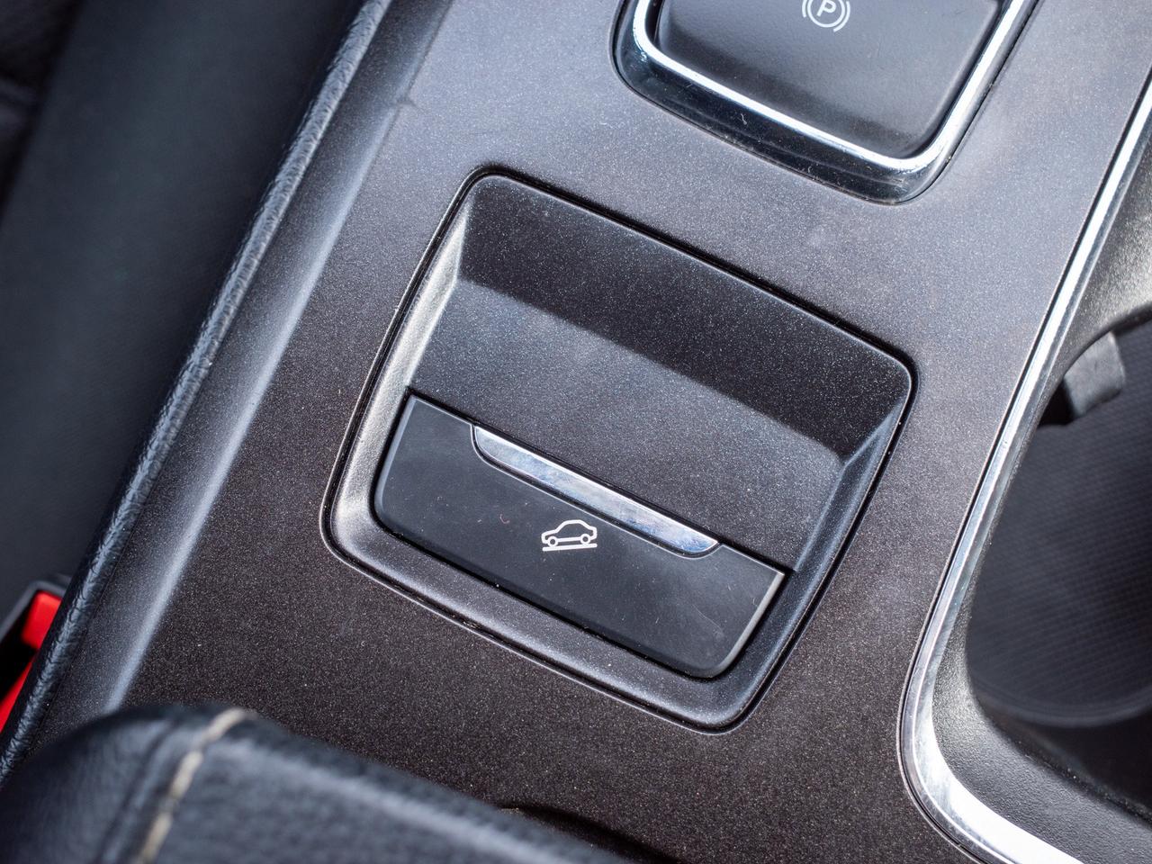 2017 Ford Fusion SE - Power Driver Seat   Keyless Entry Photo