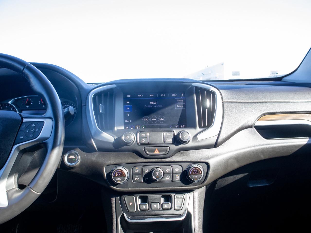 2021 GMC Terrain AWD 4DR SLE Photo