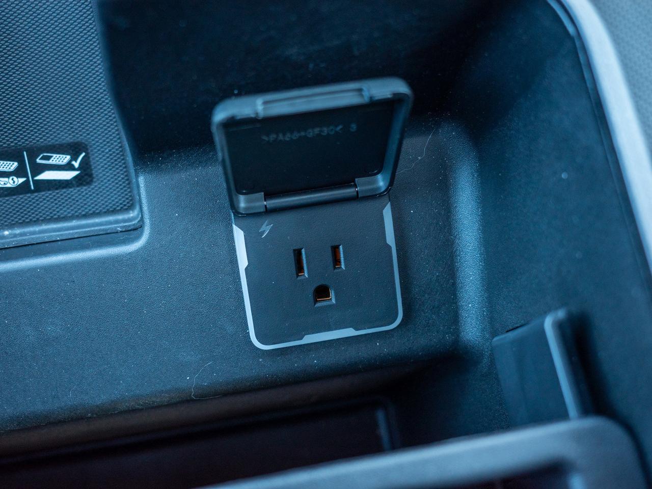 2024 GMC Sierra 1500 Denali - Lane Departure Warning   Premium Sound Photo