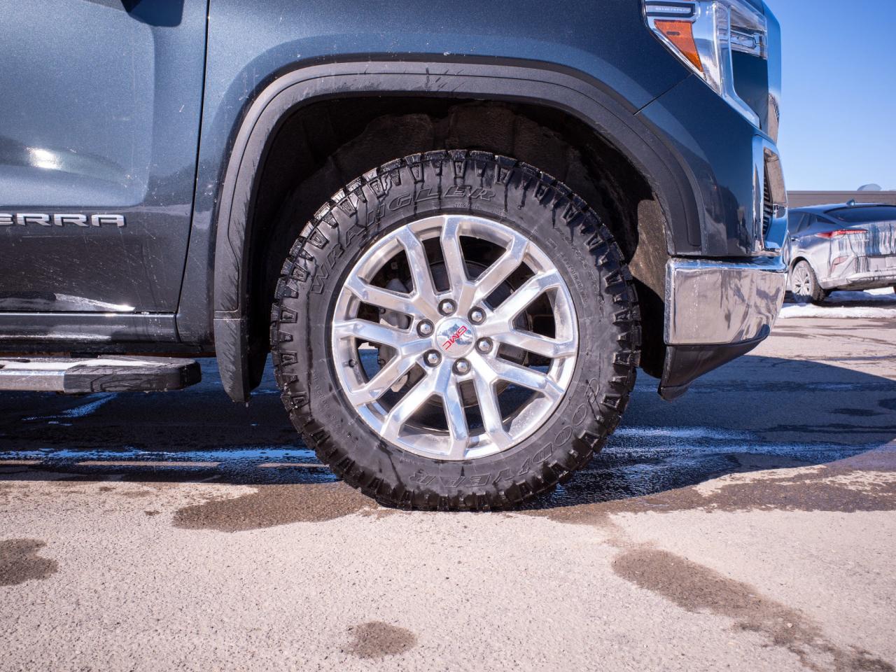 2021 GMC Sierra 1500 SLT - Leather Seats   Heated Mirrors Photo