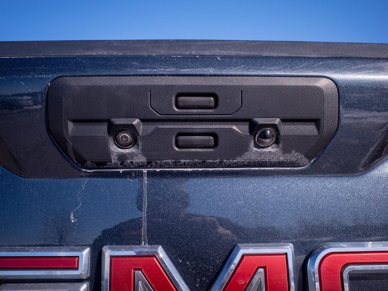 2021 GMC Sierra 1500 SLT - Leather Seats   Heated Mirrors Photo