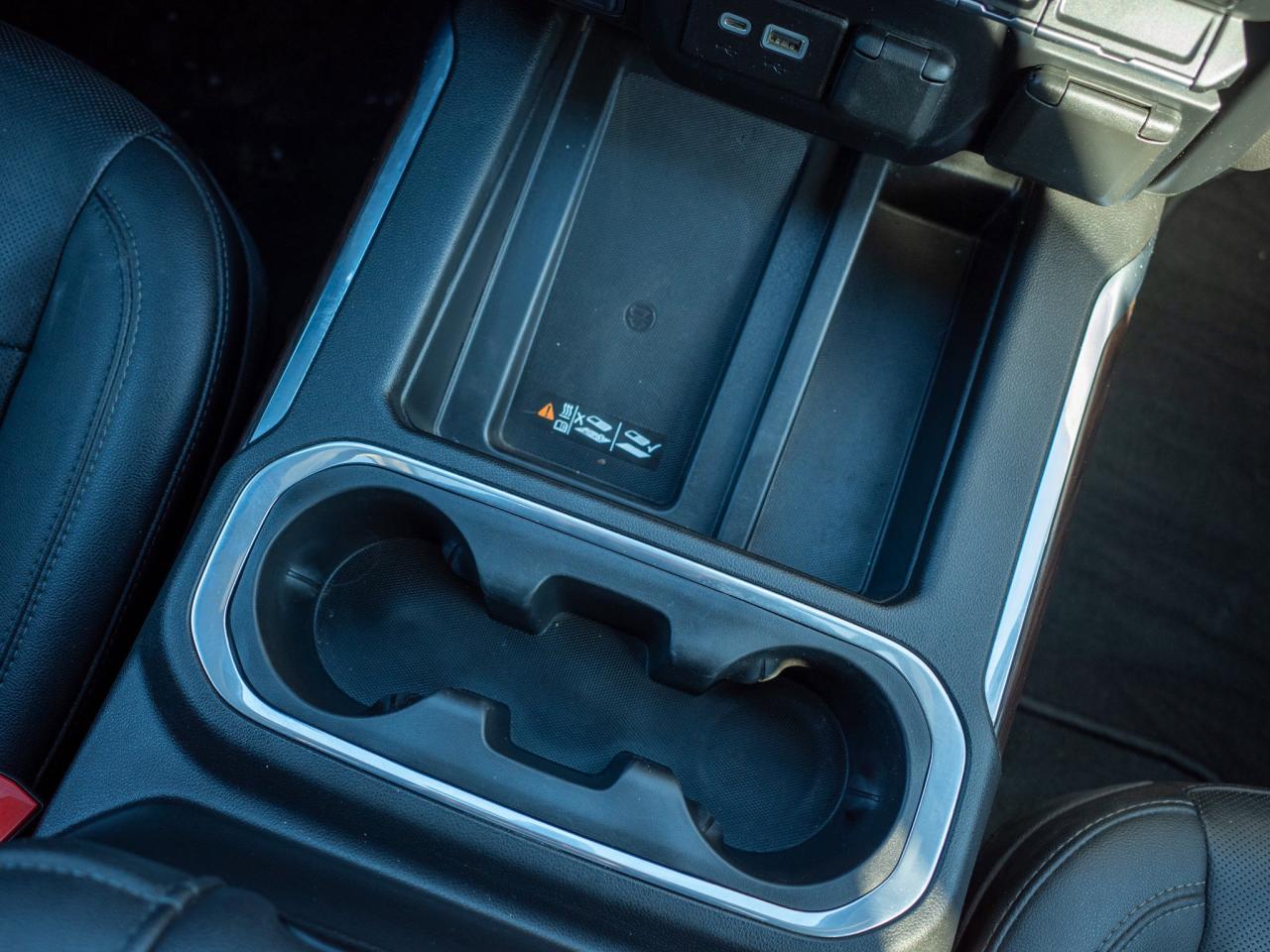 2021 GMC Sierra 1500 SLT - Leather Seats   Heated Mirrors Photo