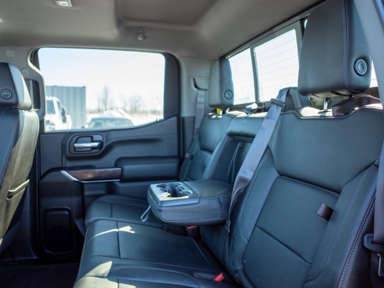 2021 GMC Sierra 1500 SLT - Leather Seats   Heated Mirrors Photo