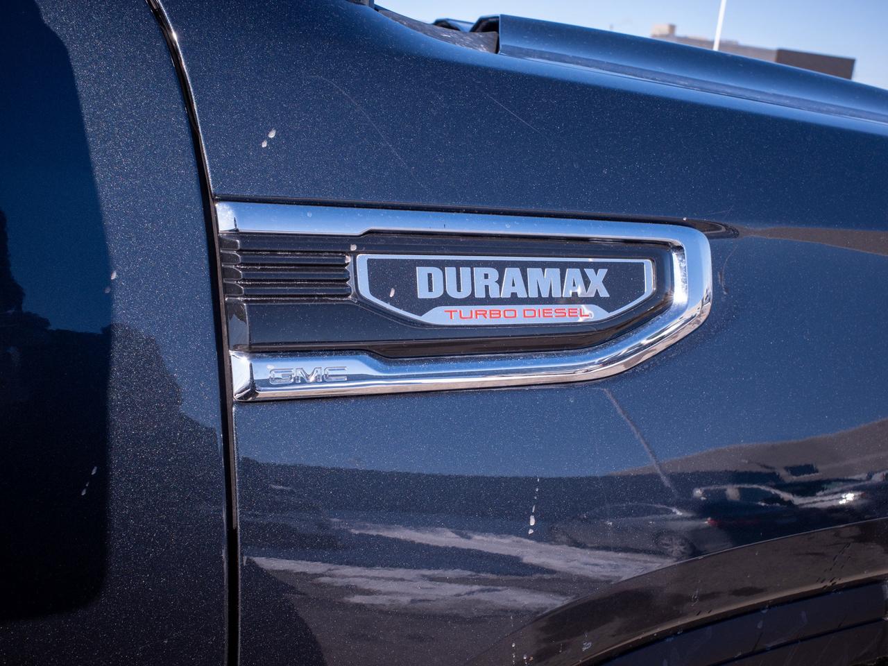 2021 GMC Sierra 1500 SLT - Leather Seats   Heated Mirrors Photo