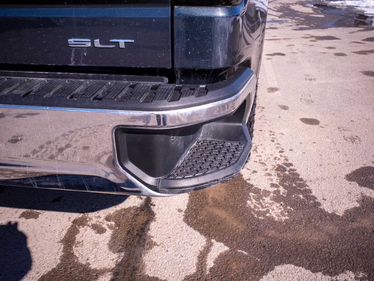 2021 GMC Sierra 1500 SLT - Leather Seats   Heated Mirrors Photo