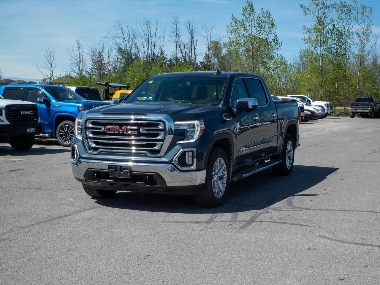 2021 GMC Sierra 1500 SLT - Leather Seats   Heated Mirrors Photo