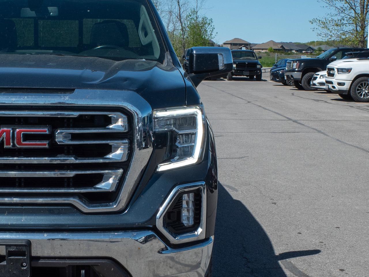 2021 GMC Sierra 1500 SLT - Leather Seats   Heated Mirrors Photo