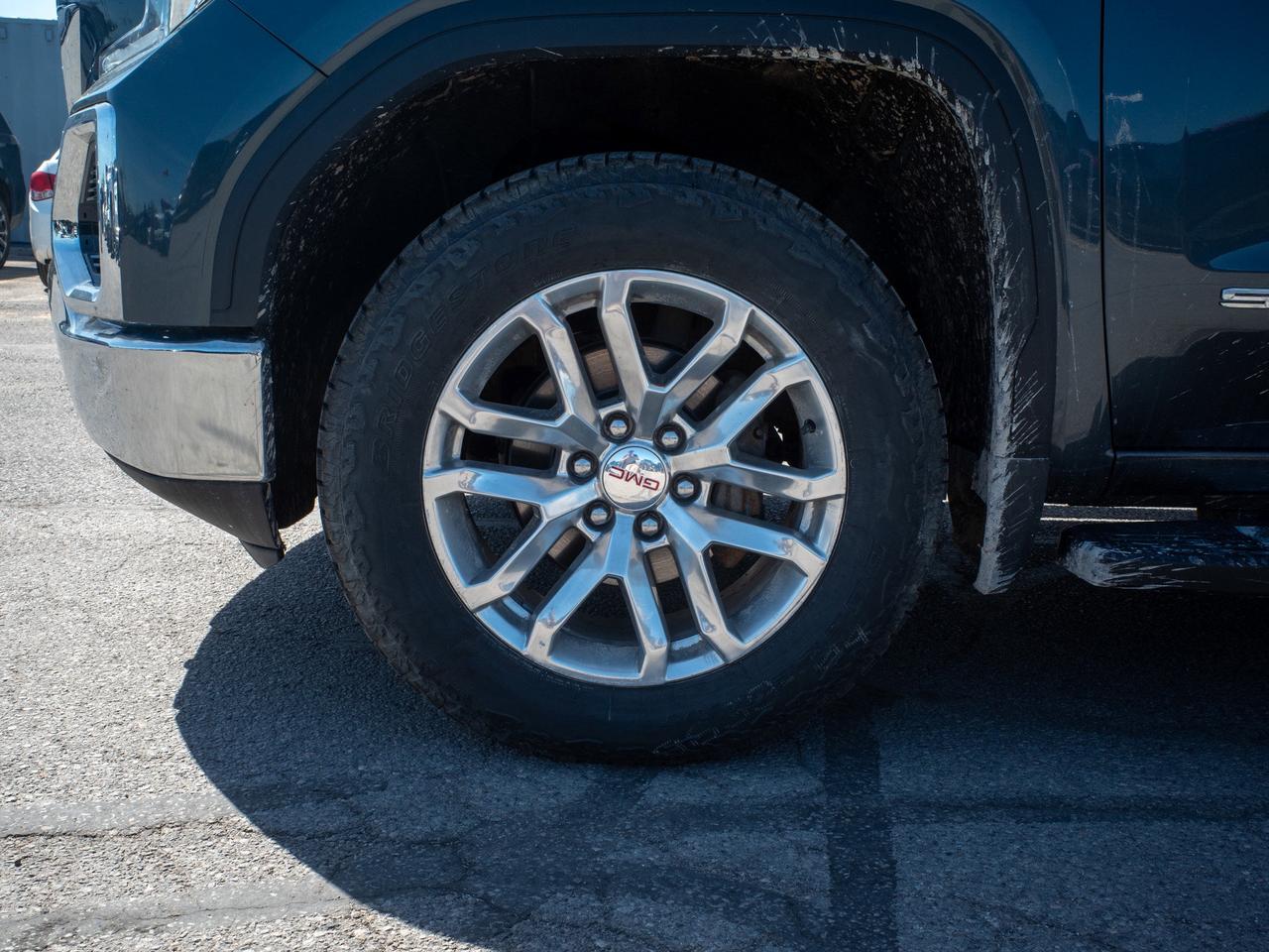 2021 GMC Sierra 1500 SLT - Leather Seats   Heated Mirrors Photo