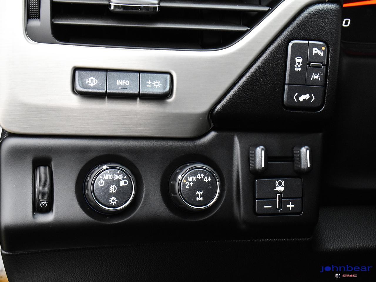 2019 GMC Yukon Denali Photo