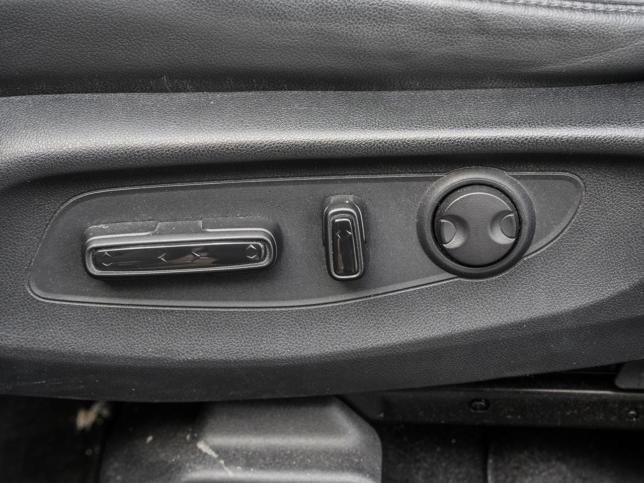 2023 Honda CR-V EX-L Photo