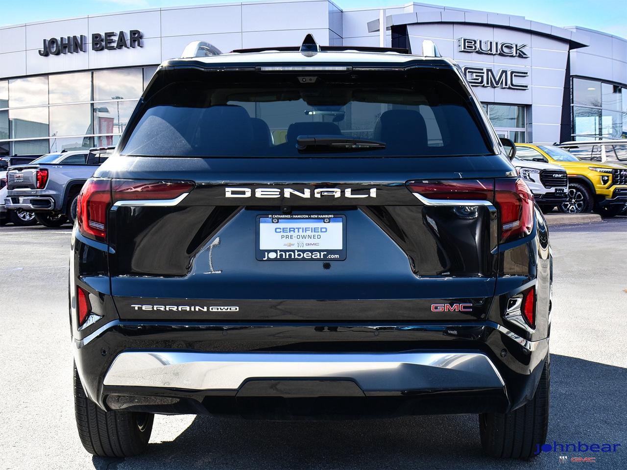 2026 GMC Terrain AWD Denali Photo