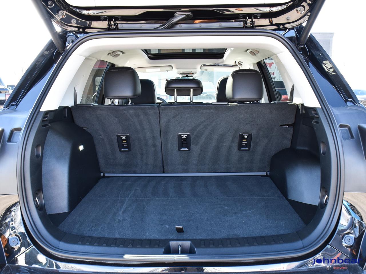 2026 GMC Terrain AWD Denali Photo