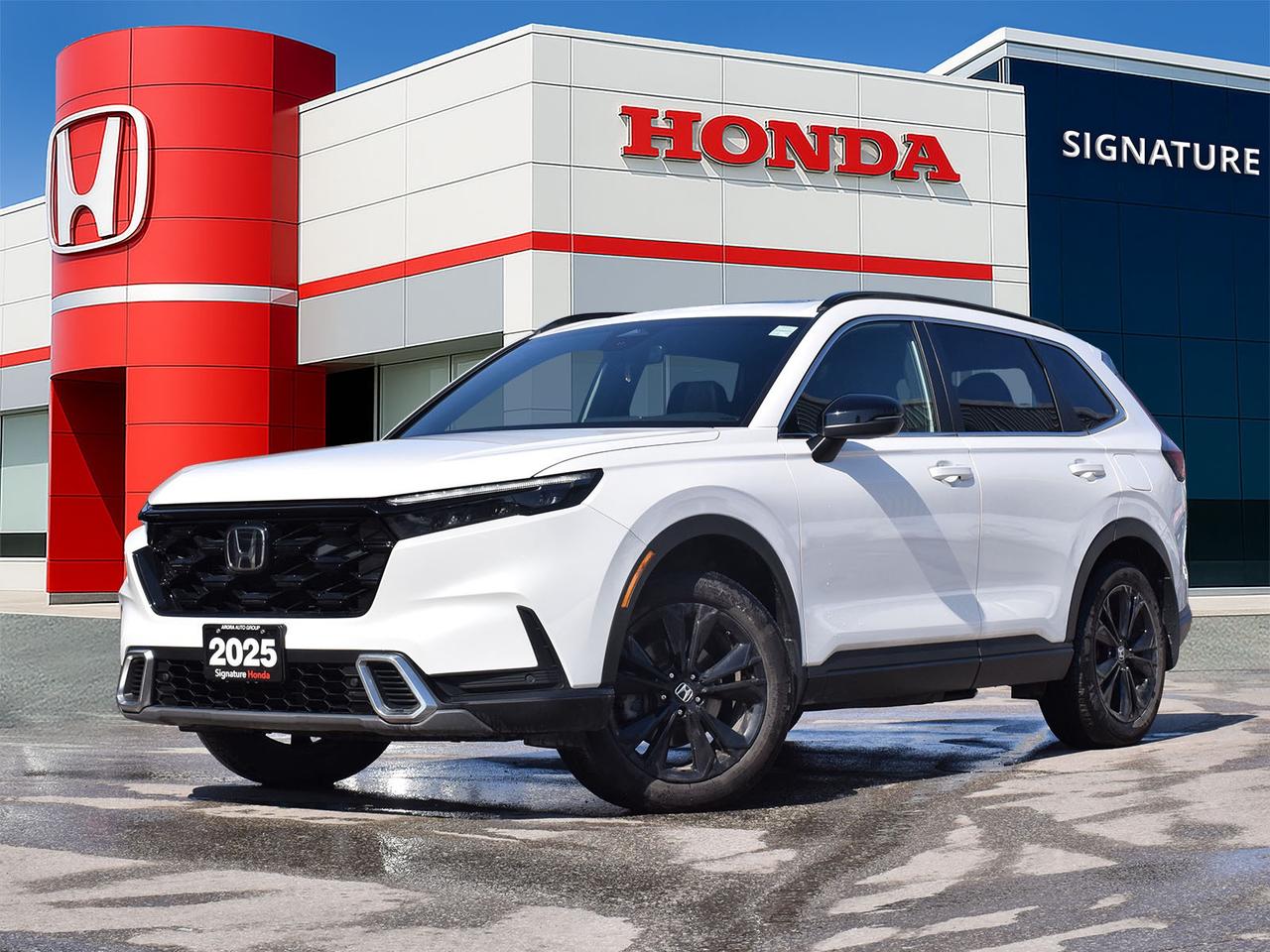 Used 2025 Honda CR-V Hybrid Touring for sale in Scarborough, ON