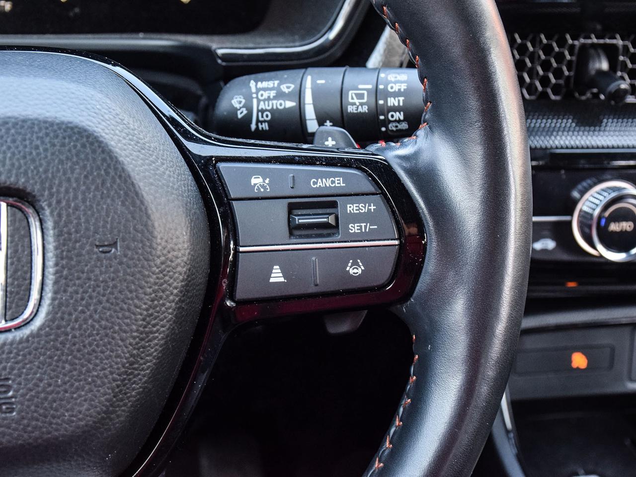 2025 Honda CR-V Hybrid Touring Photo