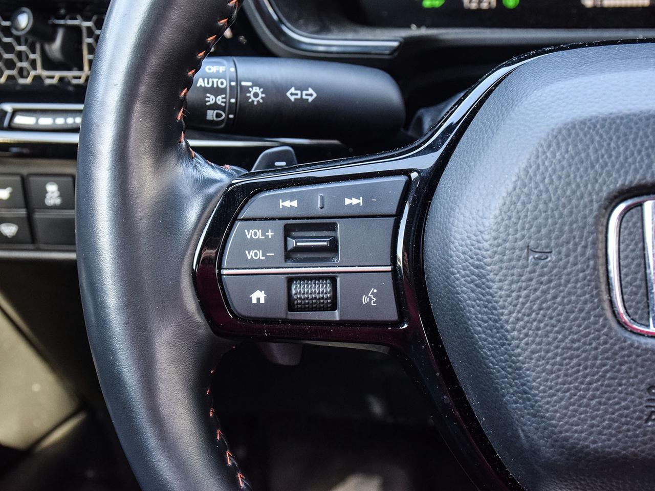 2025 Honda CR-V Hybrid Touring Photo