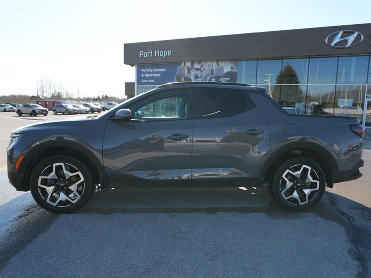 2024 Hyundai Santa Cruz Trend AWD Photo2