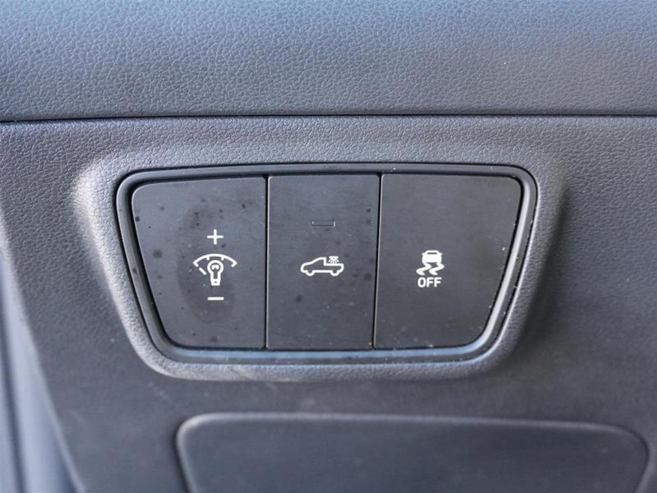 2024 Hyundai Santa Cruz Trend AWD Photo