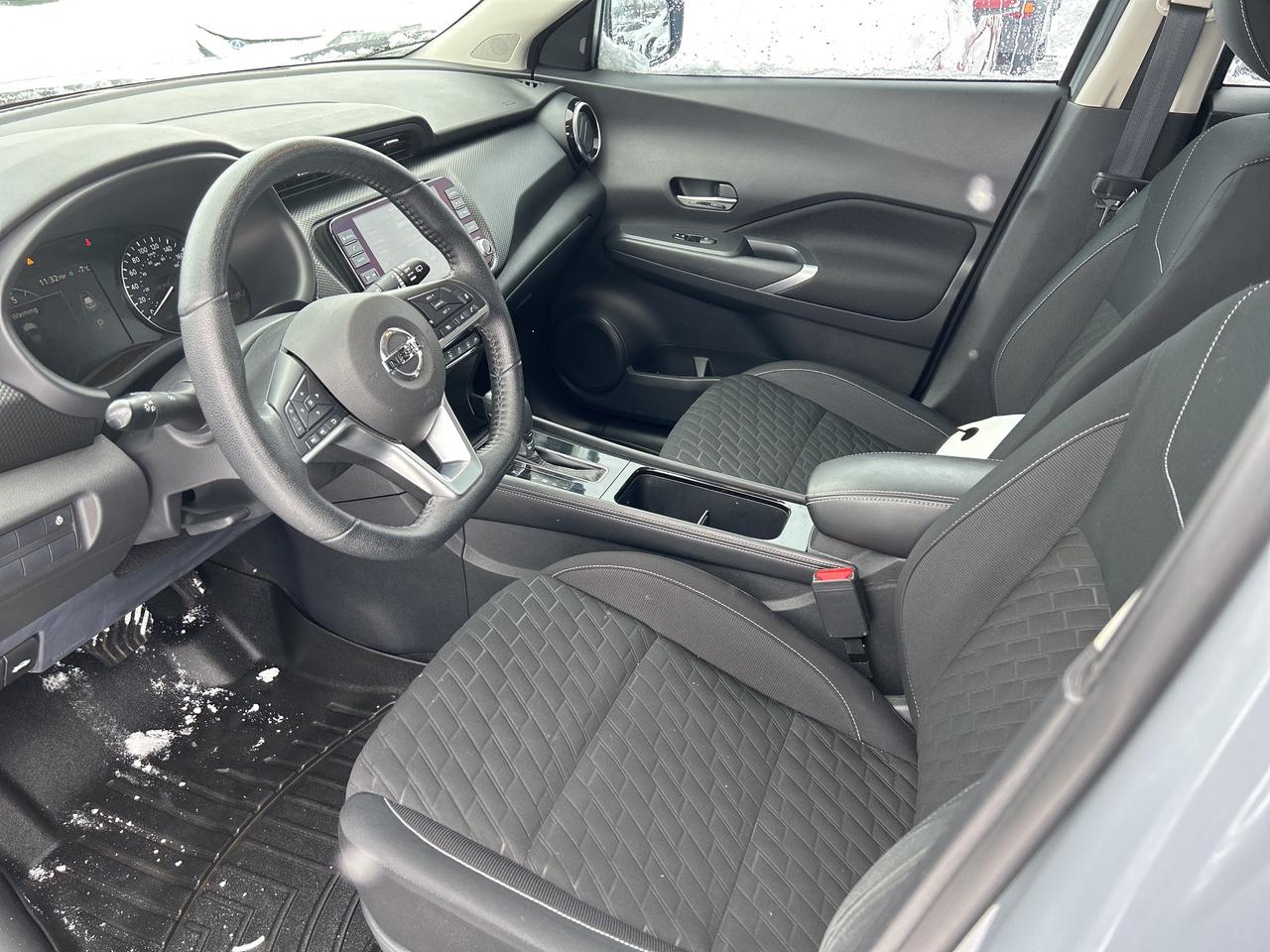 2021 Nissan Kicks SV   ONE OWNER Photo