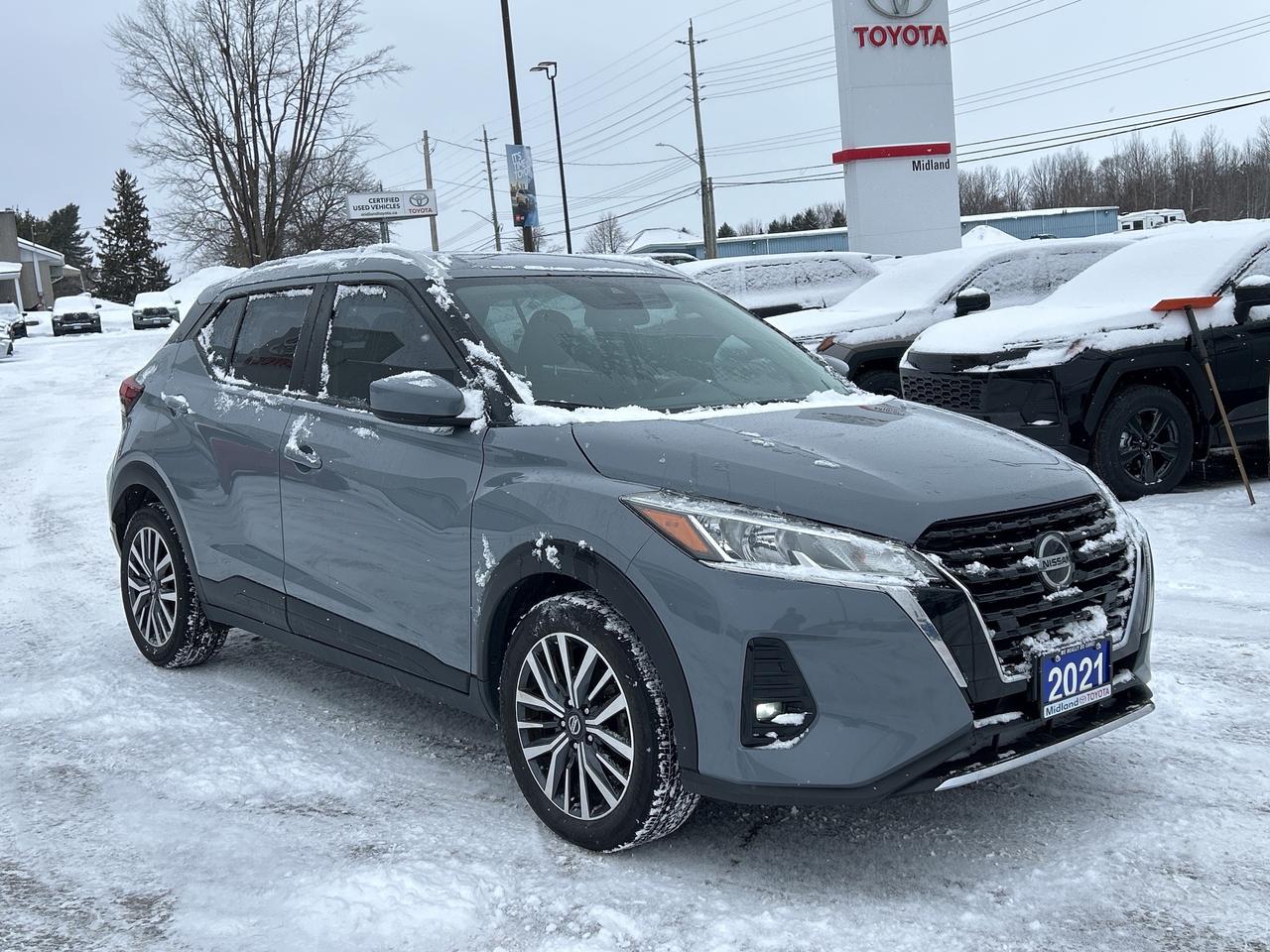2021 Nissan Kicks SV   ONE OWNER Photo