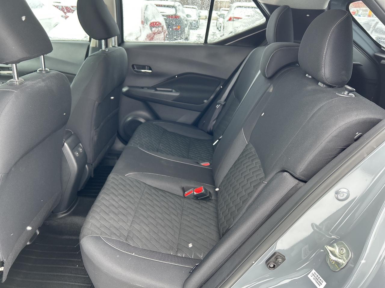 2021 Nissan Kicks SV   ONE OWNER Photo