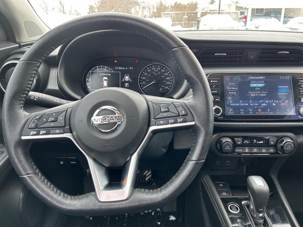2021 Nissan Kicks SV   ONE OWNER Photo