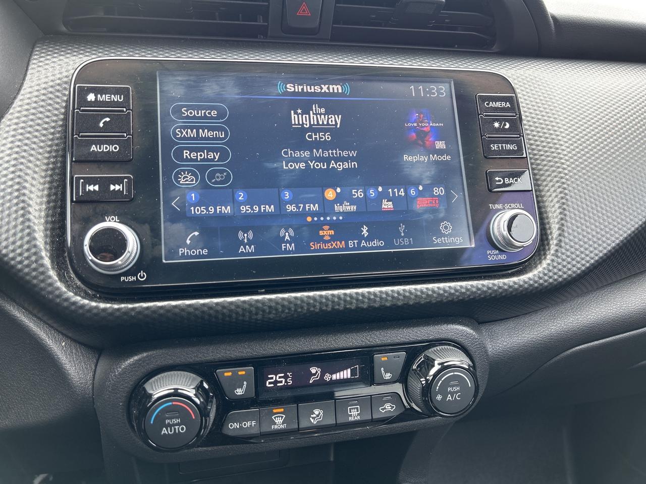 2021 Nissan Kicks SV   ONE OWNER Photo