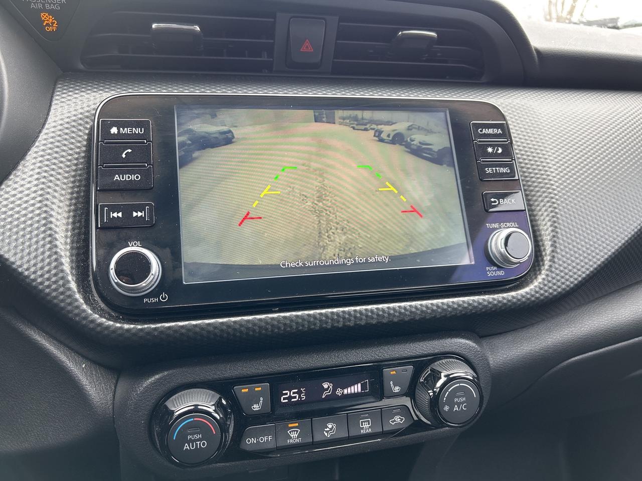 2021 Nissan Kicks SV   ONE OWNER Photo