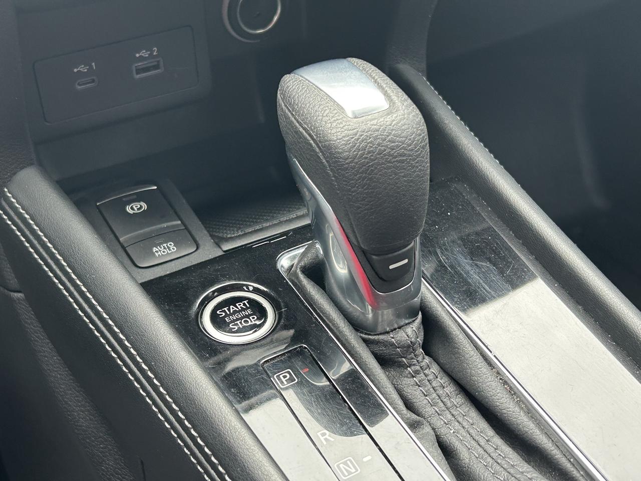 2021 Nissan Kicks SV   ONE OWNER Photo