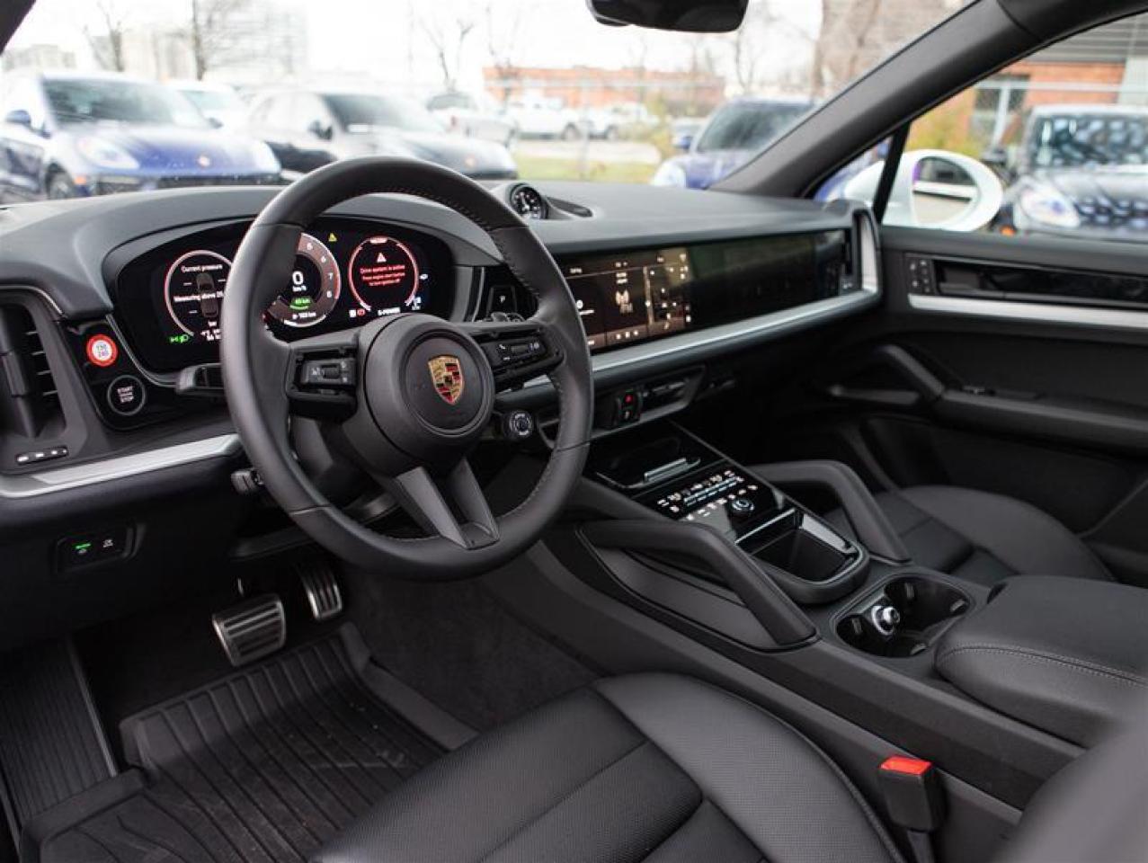 2024 Porsche Cayenne S e-Hybrid AWD Photo