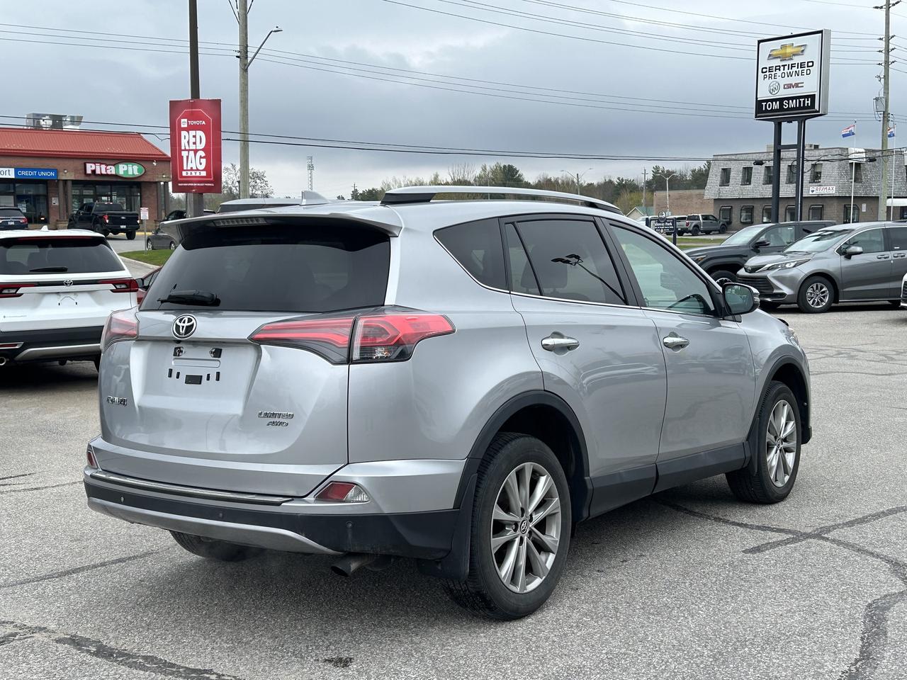 2017 Toyota RAV4 Limited AWD   JBL Audio System Photo