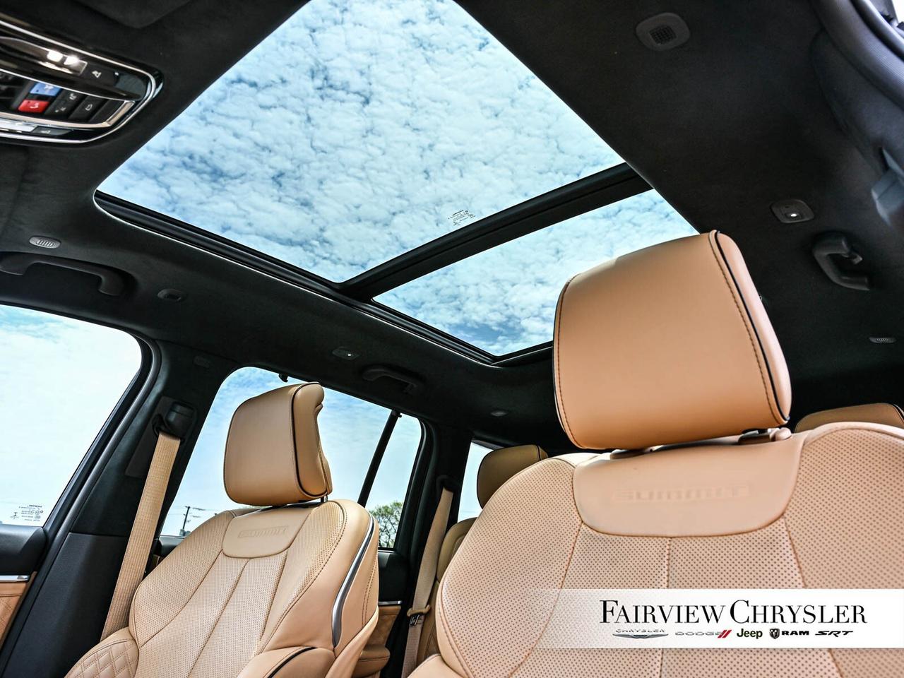 2023 Jeep Grand Cherokee Summit RESERVE   BROWN LEATHER   HEADS UP   PANO R Photo
