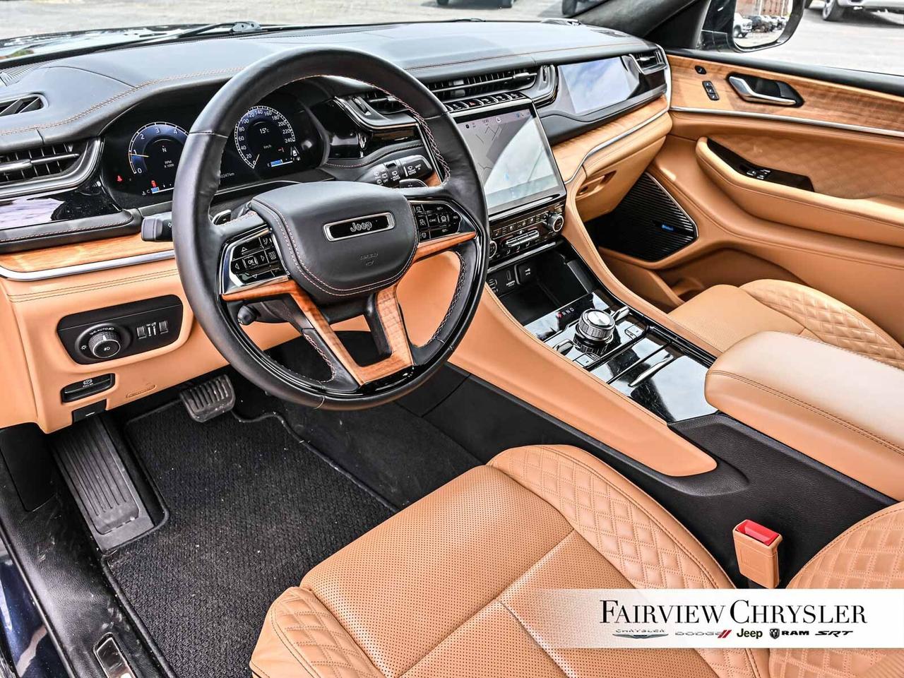 2023 Jeep Grand Cherokee Summit RESERVE   BROWN LEATHER   HEADS UP   PANO R Photo