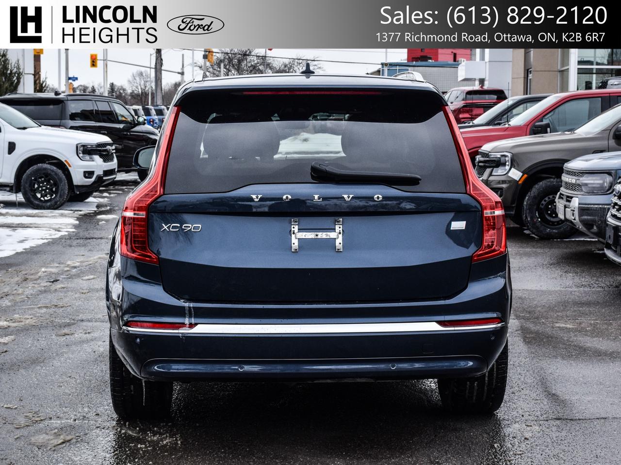 2023 Volvo XC90 Recharge  Photo4