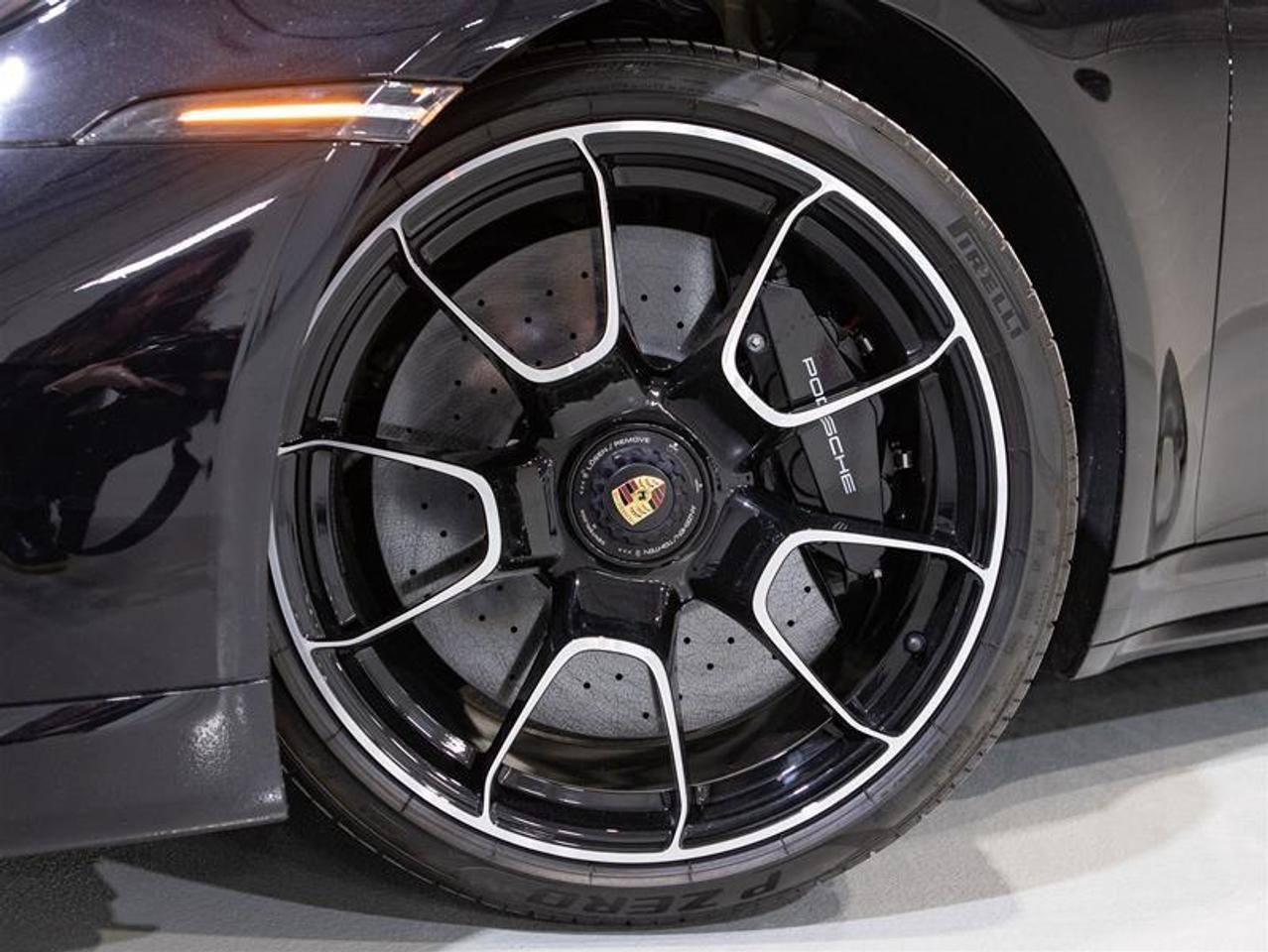 2024 Porsche 911 Turbo S Cabriolet Photo