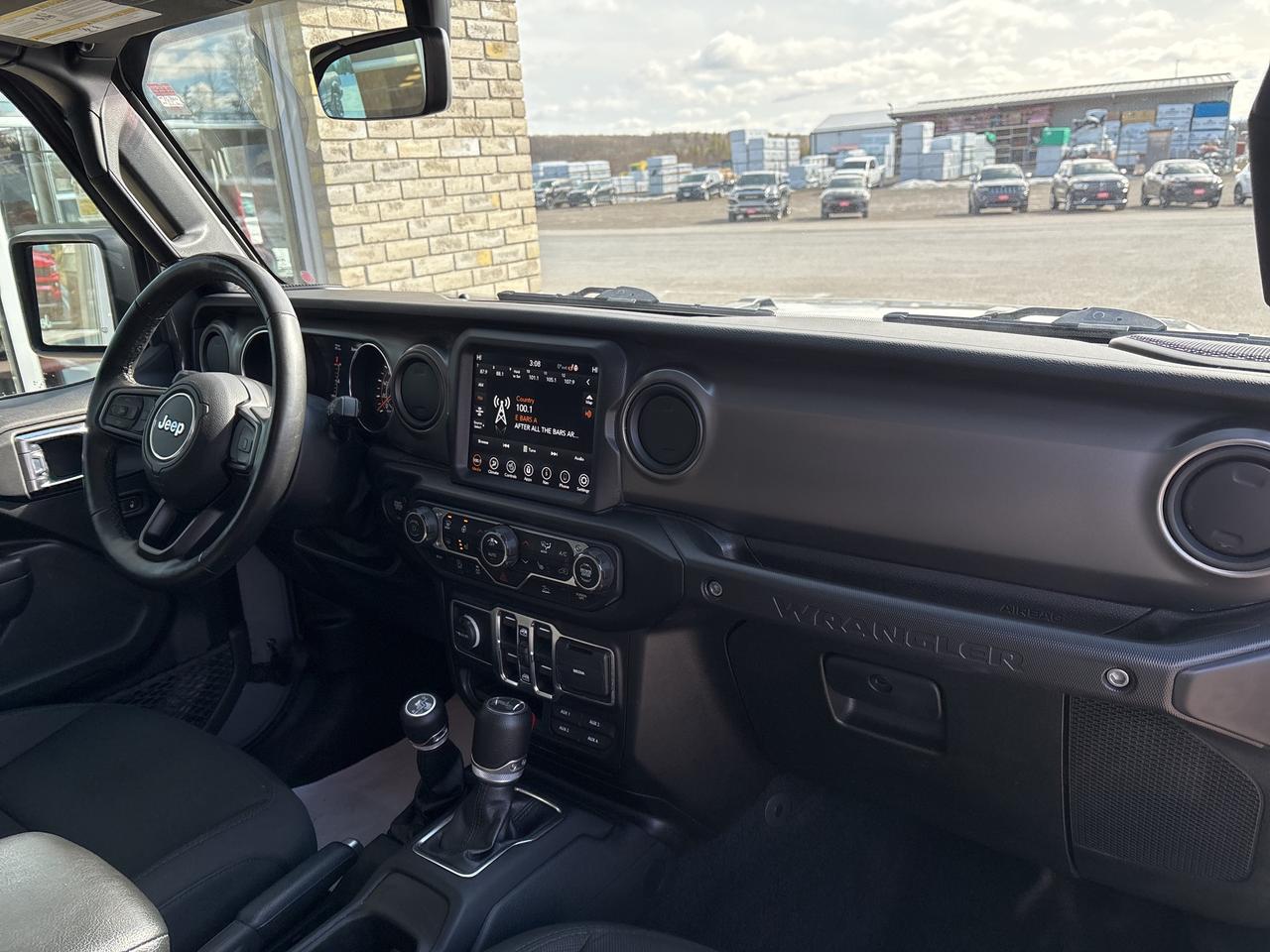 2022 Jeep Wrangler UNLIMITED SPORT Photo