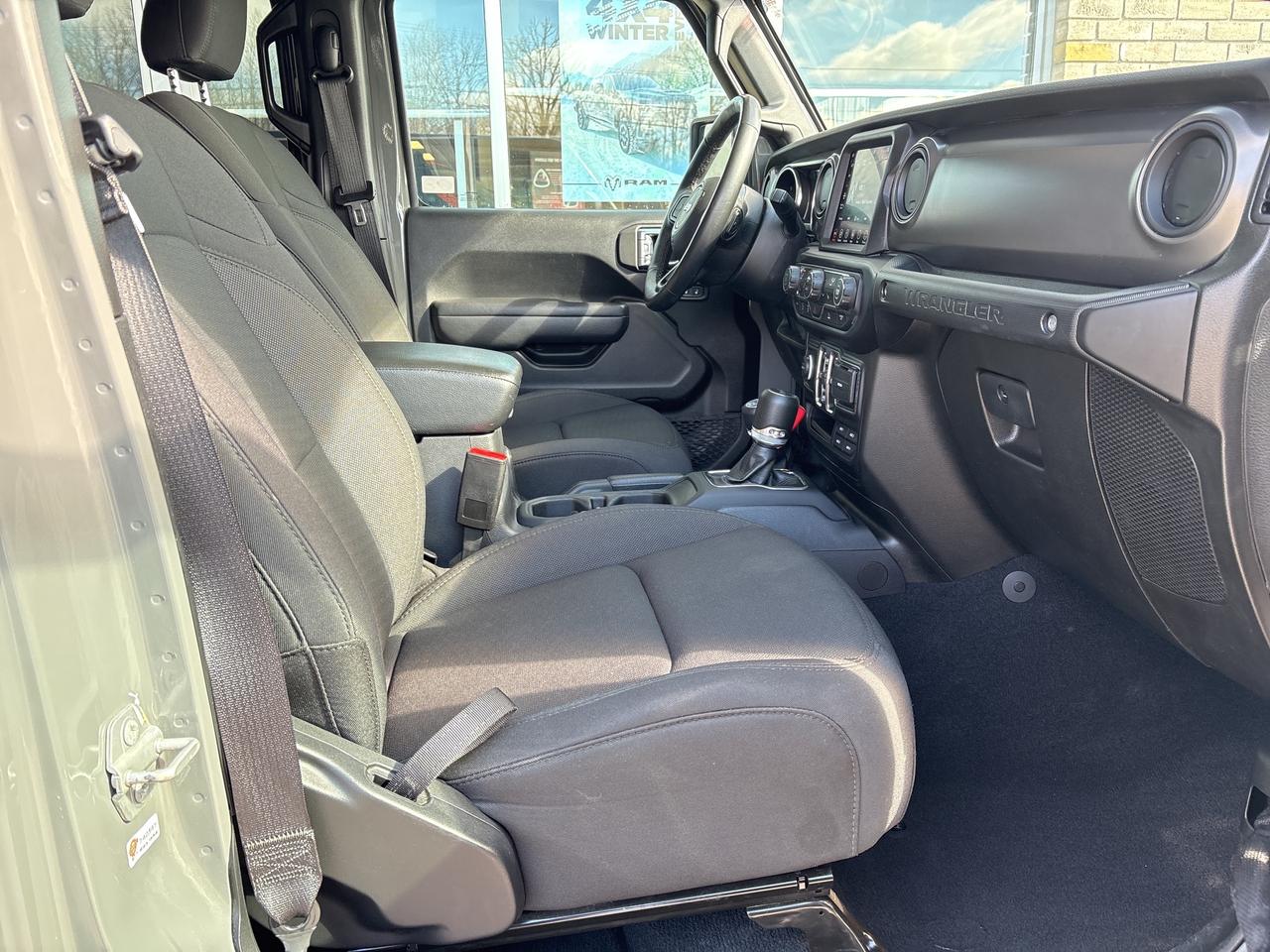 2022 Jeep Wrangler UNLIMITED SPORT Photo