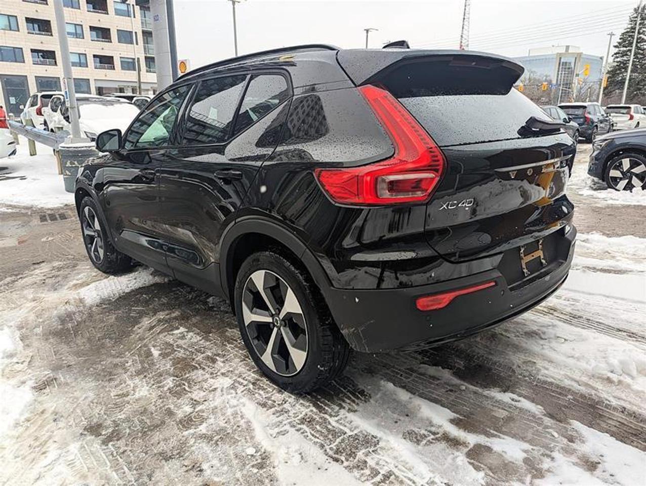 2025 Volvo XC40 B5 Plus   AWD   Low KM   Climate   Clean CarFax Photo