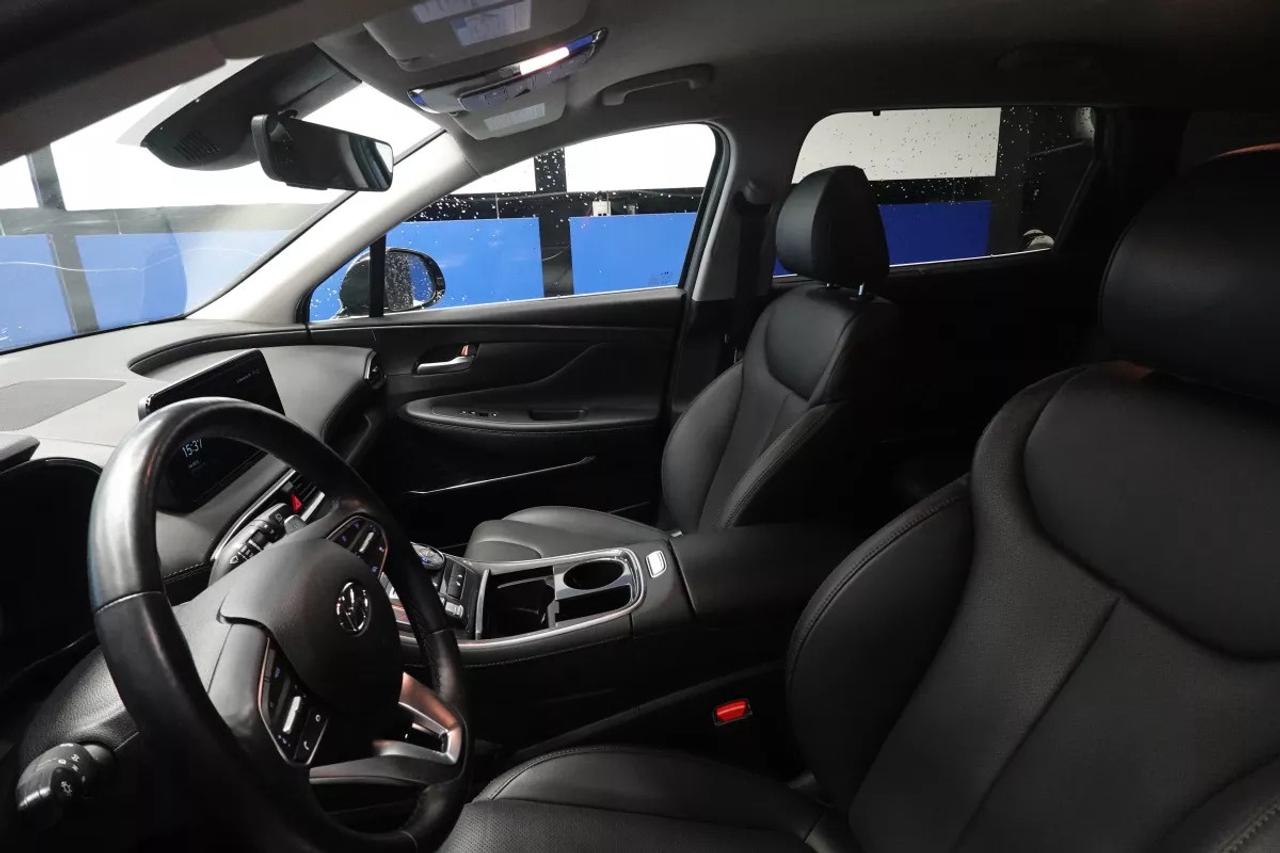 2023 Hyundai Santa Fe URBAN   HEATED SEATS   HEATED WHEEL   LEATHER SEAT Photo