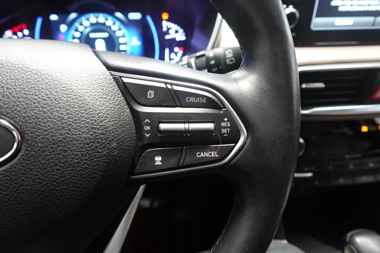 2020 Hyundai Santa Fe ULTIMATE   HTD,COOL SEATS   POWERLIFT GATE   POWER Photo