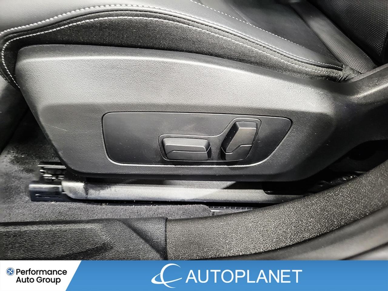 2025 BMW 228i xDrive Gran Coupe, Turbo, Navi, Sunroof, Apple CarPlay! Photo